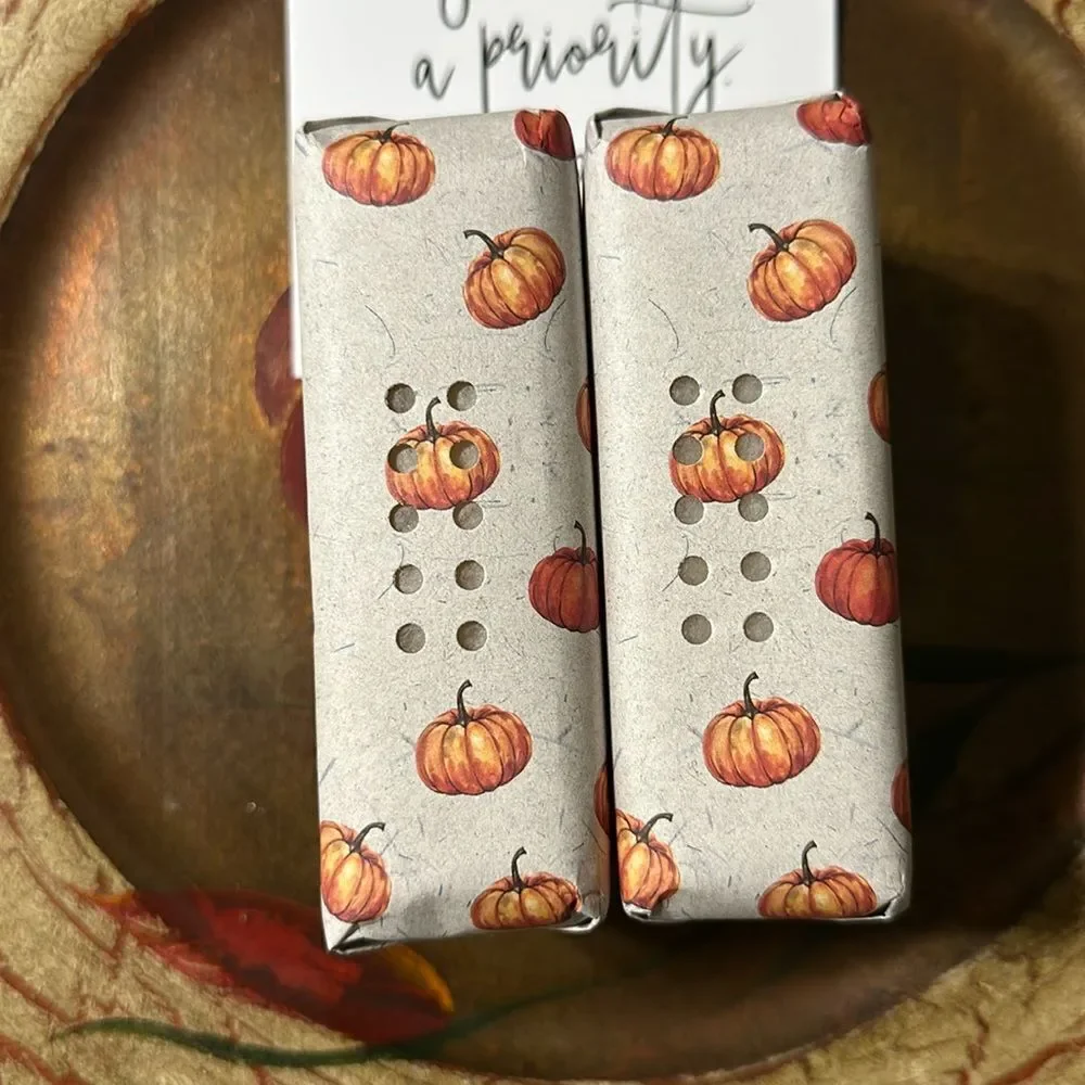 CASTELBEL LIMITED EDITION Autumn Leaves & Pumpkins Please Scented Soap Bars 2pk